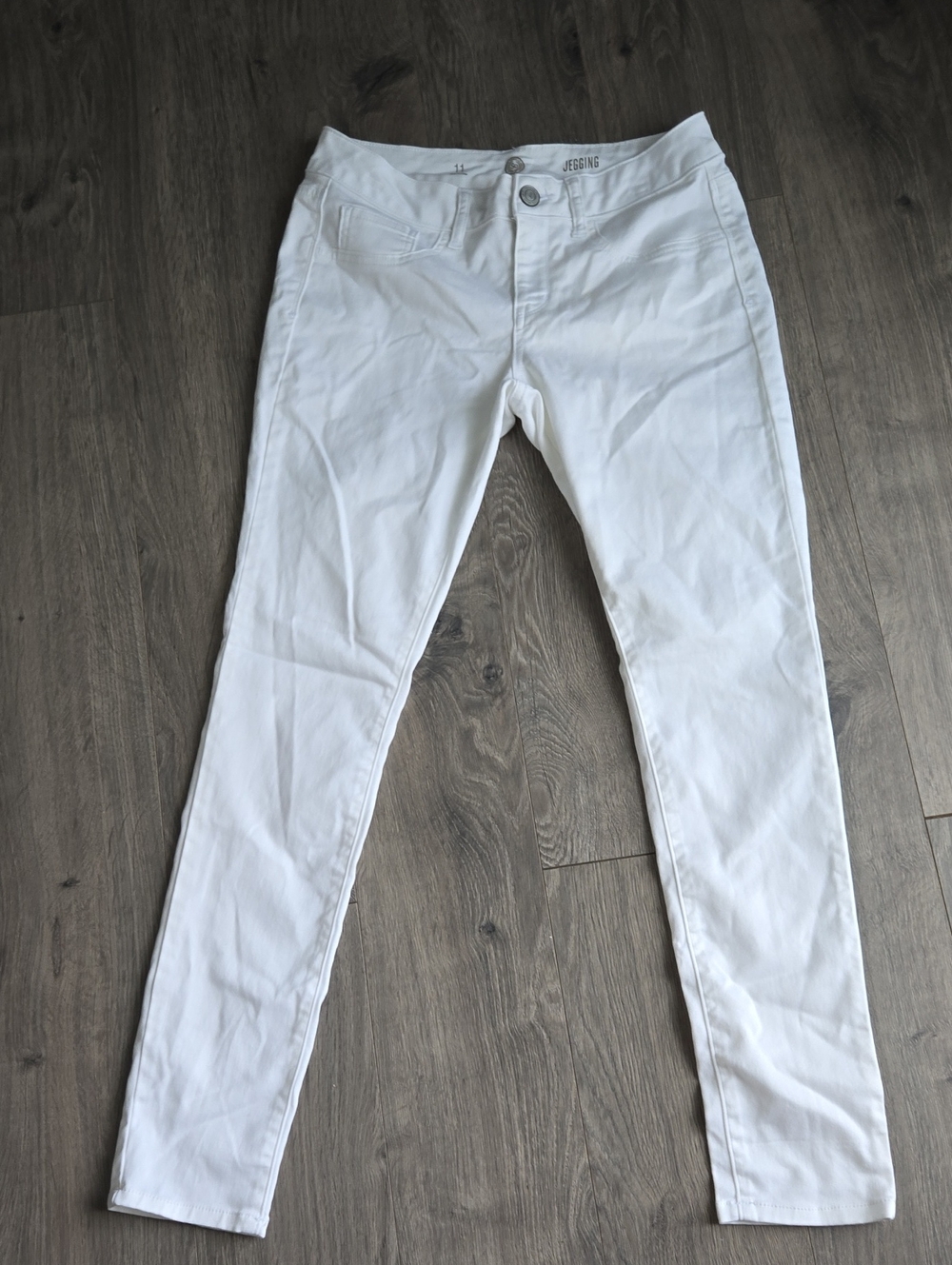 White Skinny Jeans